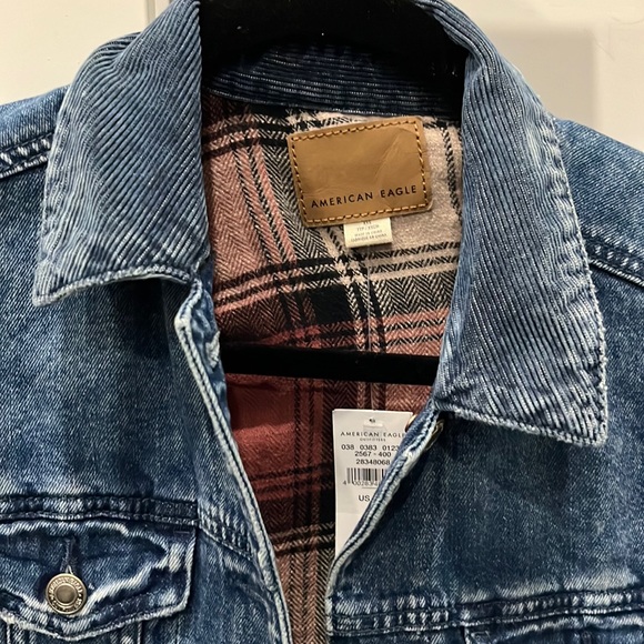 AE Jean Jacket - Picture 9 of 9